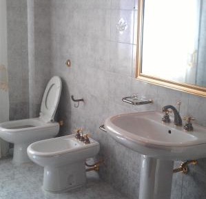 Double Room with Private External Bathroom