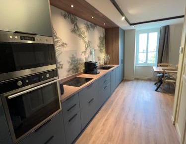 Deluxe Family Suite