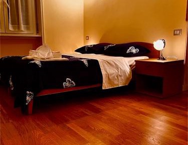 Double Room with Shared Bathroom