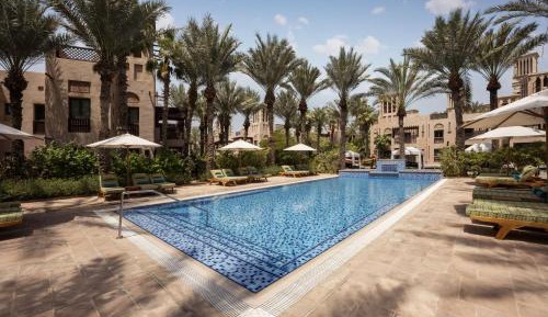 Beach House Garden Room