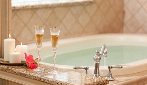 King Room with Spa Bath