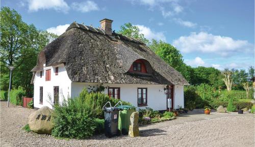 Two-Bedroom Holiday Home