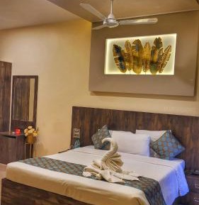 Superior King Room
