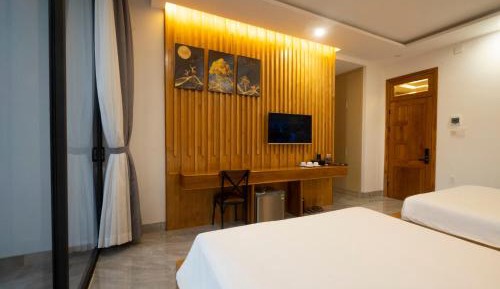 Family Room with Balcony