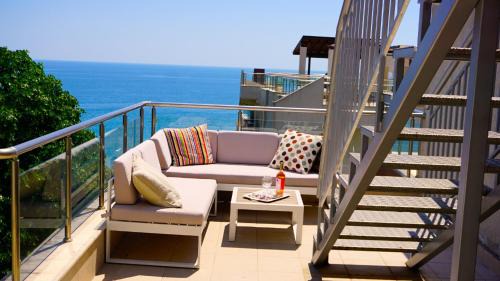 Penthouse Apartment