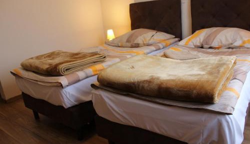 Twin Room with Private Bathroom