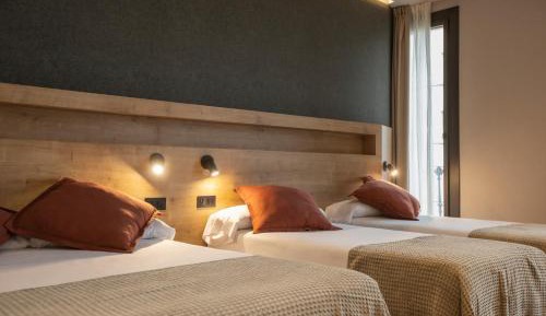 Quadruple Room with Balcony