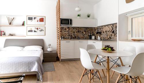 One-Bedroom House