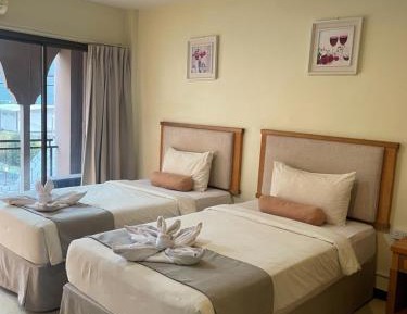 Deluxe Double or Twin Room with Balcony