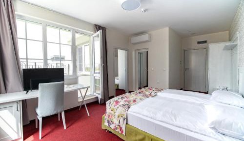 Triple Room with Balcony