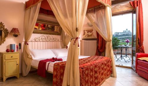 Double Room with Mountain View