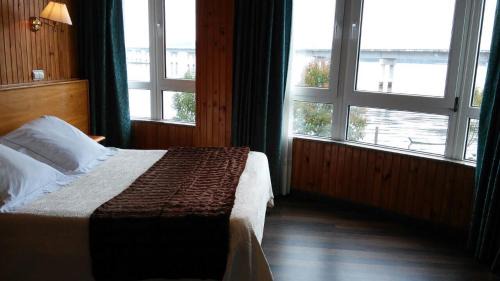 Double Room with Extra Bed (3 Adults)