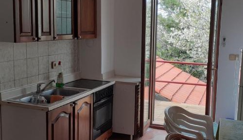 One Bedroom Apartment with Terrace and Sea View