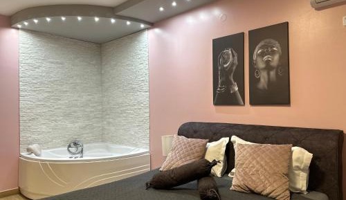 Deluxe Double Room with Bath