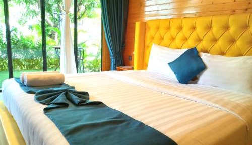 Garden View Double Room - Free Town Pick Up