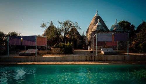 Four-Bedroom Trullo