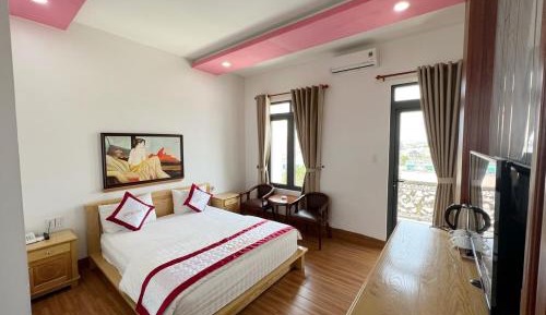 Deluxe Double Room with Balcony