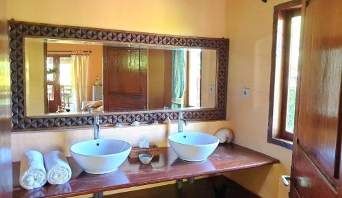 One-Bedroom Bungalow