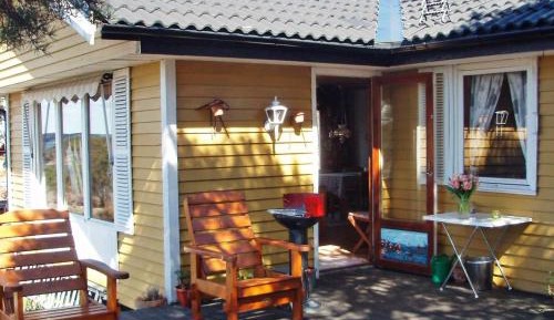 Four-Bedroom Holiday Home