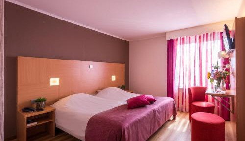 Twin Room with Balcony
