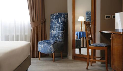 Superior Double or Twin Room with Terrace