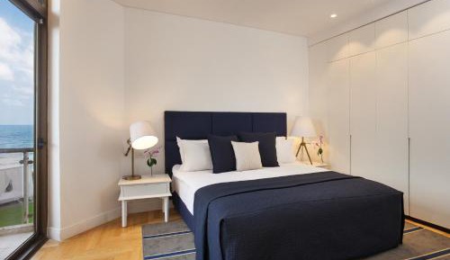 Executive Suite with Balcony and Sea View