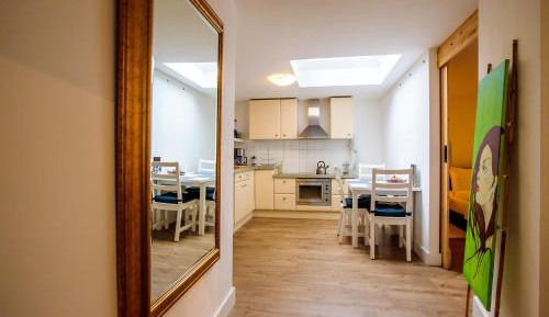 One-Bedroom House