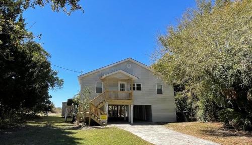 Three-Bedroom Holiday Home 