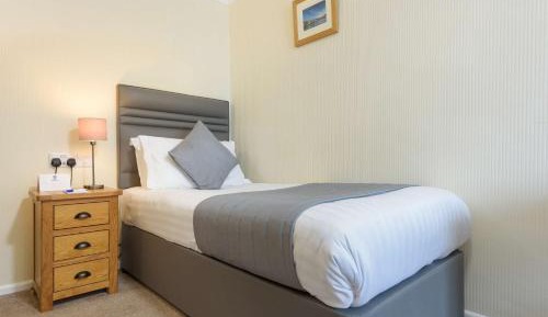 Standard Single Room