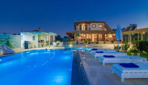 Villa with Private Pool