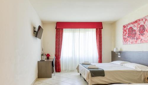 Superior Triple Room with Lake View