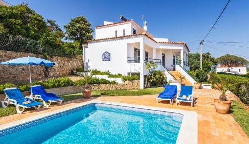 Villa with Garden View