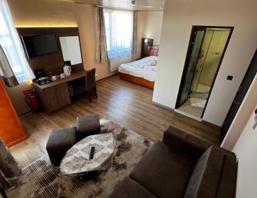 Family Suite with Sofa Bed (2 Adults + 2 Children)