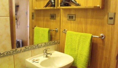 Bungalow (2 Adults + 1 Child)