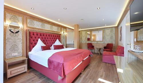 Deluxe Quadruple Room