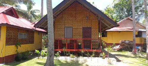 Bungalow with Garden View