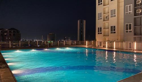 Studio with Pool View