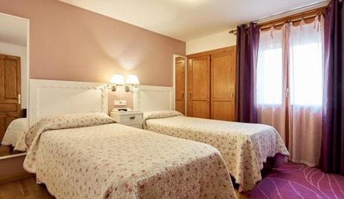 Economy Twin Room