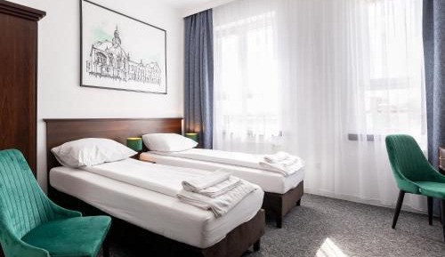 Standard Twin Room
