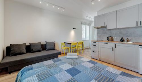 Studio Apartment