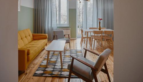 Apartment with Balcony