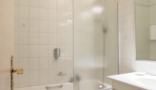 Deluxe Double Room with Bath