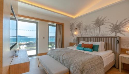 Family Suite with Private Pool