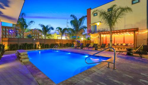 Four-Bedroom Townhouse