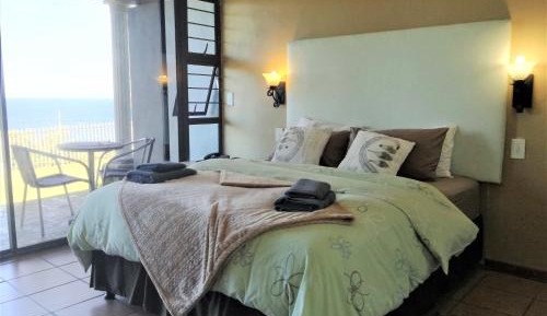 Deluxe Double Room with Balcony and Sea View