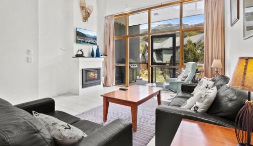 Superior Chalet