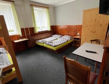 Quadruple Room with Shared Bathroom
