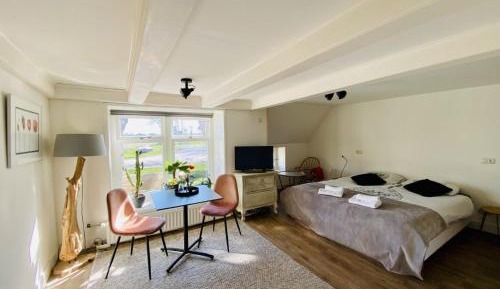 Double or Twin Room with Private Bathroom