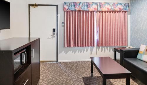Queen Room