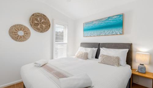 One-Bedroom Waterfront Villa